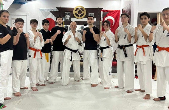 Yıldız: Evlatlarımızın umutla büyüyeceği bir gelecek için çalışıyoruz