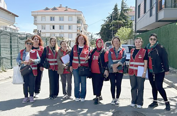 Silivri CHP Kadın Kolları: İrade milletindir, kazanacağız!