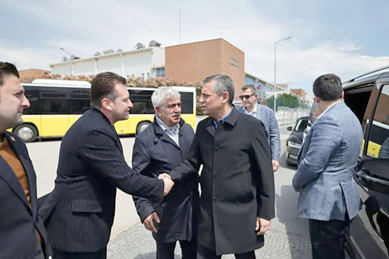 Silivri Belediye Başkanı Balcıoğlu, Genel Başkan Özgür Özel’i Silivri’de karşıladı