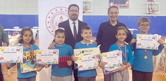 Silivri Gazi İlkokulu öğrencilerinden Akıl Ve Zeka Oyunlarında büyük başarı