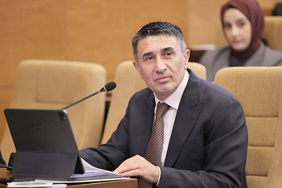 Silivri AK Parti Grup Sözcüsü Yazıcı: Sloganla değil, hakkın teslimiyle anlam kazanır
