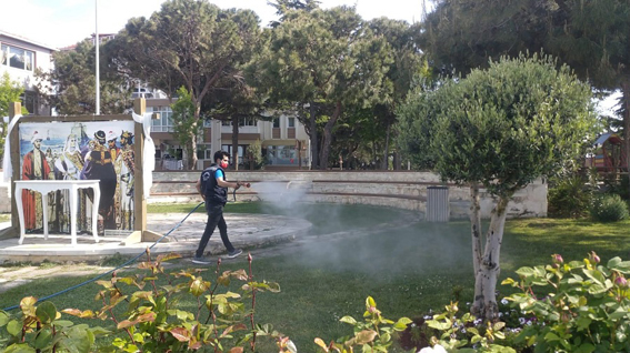 Silivri Belediyesi’nden Park ve Sosyal Tesislerde ilaçlama