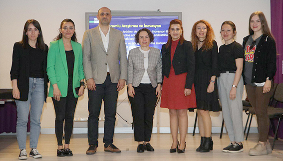 Silivri Yusuf Saribekir Lisesi'nde Nanoteknoloji Üzerine Bilim Söyleşisi