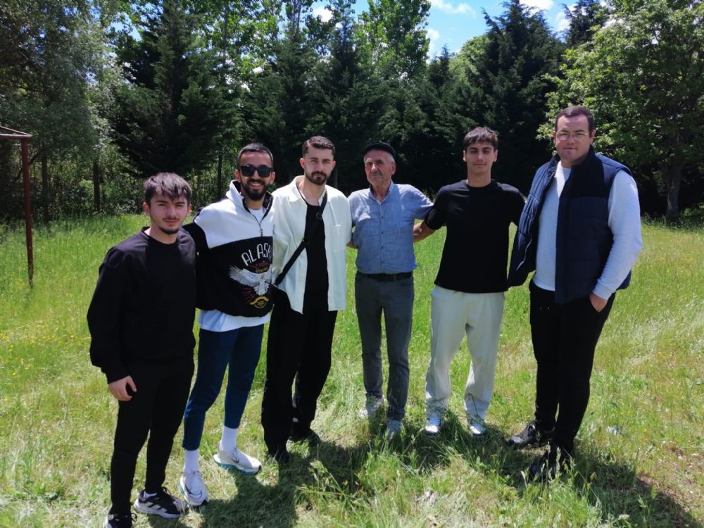 Alipaşaspor’da Sezon Sonu Mangal Keyfi