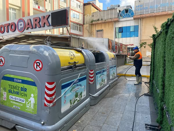Silivri’de temizlik çalışmaları aralıksız devam ediyor