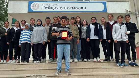 Silivri Büyükçavuşlu Ortaokulu’nda Geri Dönüşüm Şampiyonu 8/A Sınıfı