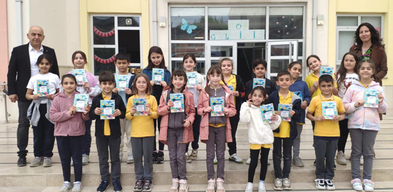 Silivri'de Geleceğin Yazarları “Geri Gelen Deniz” ile sahneye çıktı