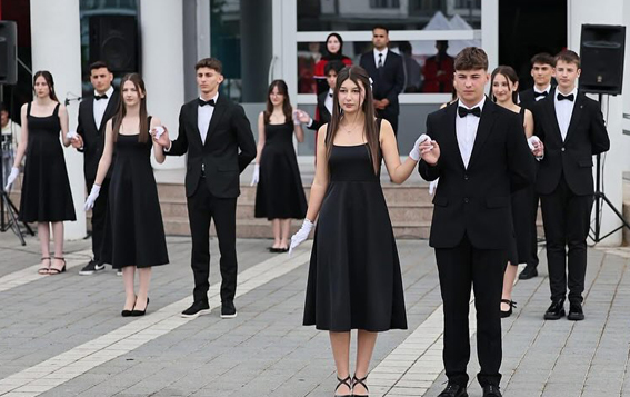Başkan Balcıoğlu, TÜRAM Lisesi’nde Gençlerle 19 Mayıs’ı kutladı