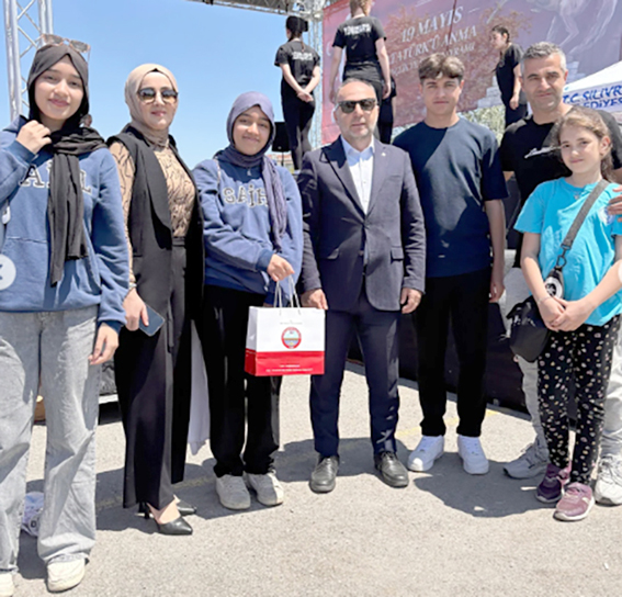 Selimpaşa Anadolu İHL Öğrencisi birincilik gururu