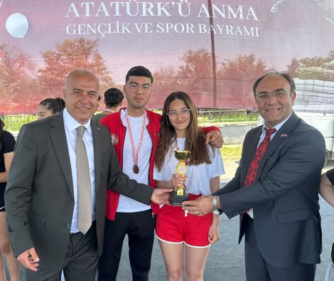Silivri’de 19 Mayıs Coşkusu Survivor Parkuruyla zirveye taştı