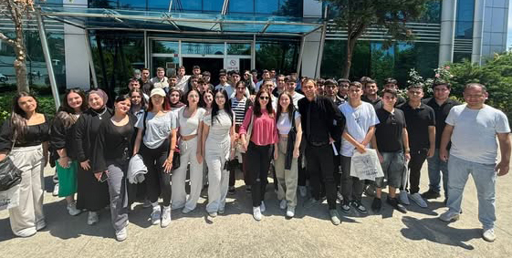 Silivri Necip Sarıbekir MTAL Öğrencileri Gelişim Üniversitesi’nde geleceğe yolculuk yaptı