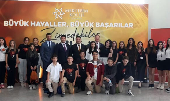 İş Dünyasının önde gelen isimleri “Zirvedekiler” Programında buluştu