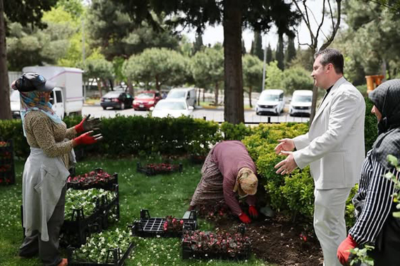 Silivri Belediye Başkanı Balcıoğlu Park Ve Bahçeler ekipleriyle bir araya geldi
