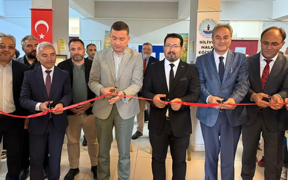 Silivri Halk Eğitim Merkezi’nden Yıl Sonu Sergisi