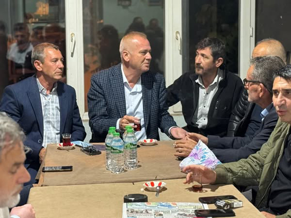 Silivri AK Parti teşkilatı, Kadıköy Mahallesi’nde vatandaşlarla buluştu