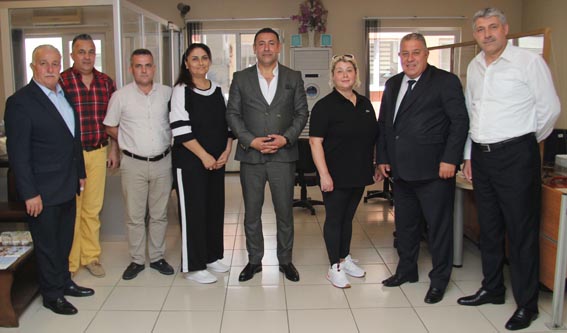 “Silivrispor’u ayağa kaldıracaksak, önce Silivri esnafıyla yan yana durmalıyız”