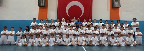 Silivri Taekwondo Kulübü’nden Yusuf Türkyılmaz’a teşekkür