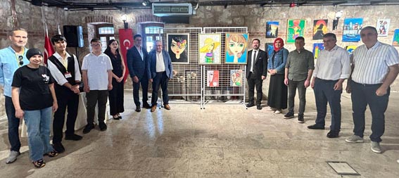 “Sanata Engel Yok” sergisine anlamlı katılım
