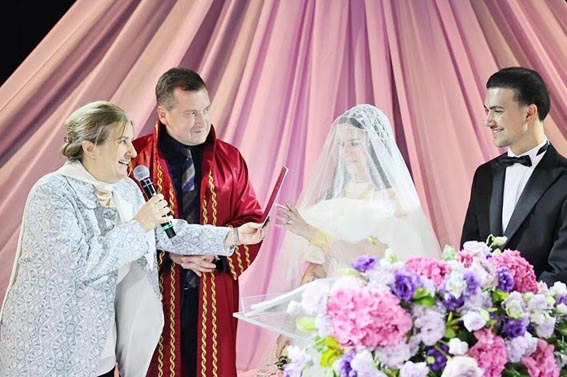 Yaprak ve Ferhat dünyaevine girdi