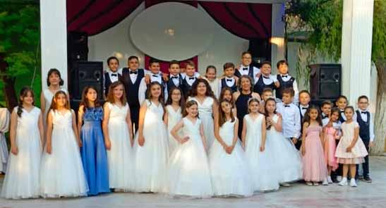 Silivri Piri Mehmet Paşa İlkokulu 4/B sınıfının mezuniyet coşkusu