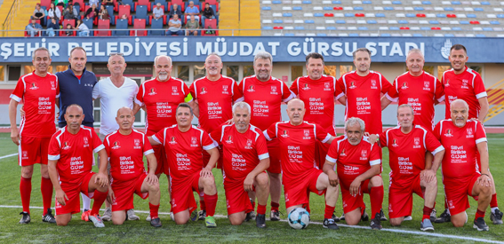 Silivri’de Müjdat Gürsu Anısına Veteran Spor Etkinliği düzenlendi