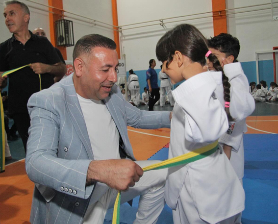 Murat Yıldız: Amatör sporun her zaman yanındayız