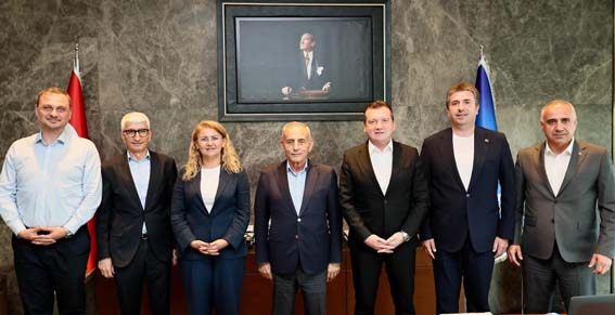 Silivri Belediye Başkanı Balcıoğlu 3. Bölge Başkanlarıyla Kentsel Dönüşüm gündeminde buluştu