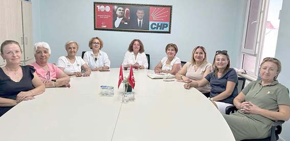 CHP Kadın Kolları haftalık toplantısını gerçekleştirdi