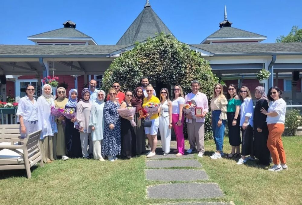 Gazi İmam Hatip Ortaokulu’nda duygusal veda