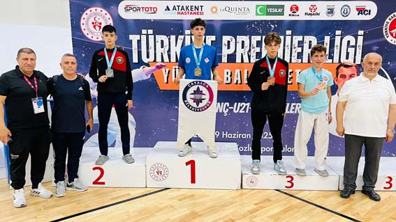 Silivrili Mehmet Faruk Ceyhan’dan üst üste şampiyonluk