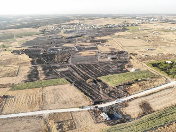 Silivri’de yangın felaketi: 1 Kişi hayatını kaybetti, bir itfaiye eri yaralandı