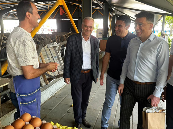 Silivri AK Parti heyetinden Selimpaşa esnafına ziyaret