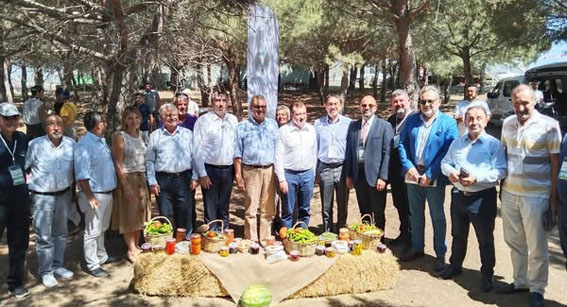Işıklar: Silivri’yi tarım teknolojilerinin gelişeceği bir geleceğe taşıyabiliriz