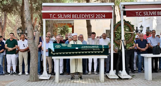 Silivri Belediye Başkanı Bora Balcıoğlu, Gülsüm Okan’ın cenazesine katıldı