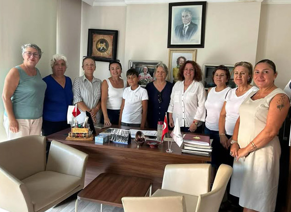 CHP Kadın Kollarından ÇYDD Silivri Şubesine ziyaret