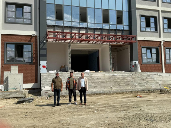 Silivri AK Parti İlçe Başkanı  Barlas, okul inşaatlarını yerinde inceledi