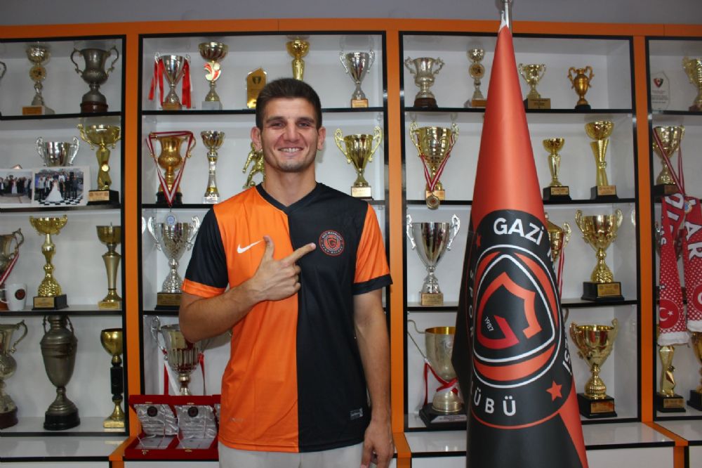 Kalyoncu yeniden Gazi Mahallesi’nde