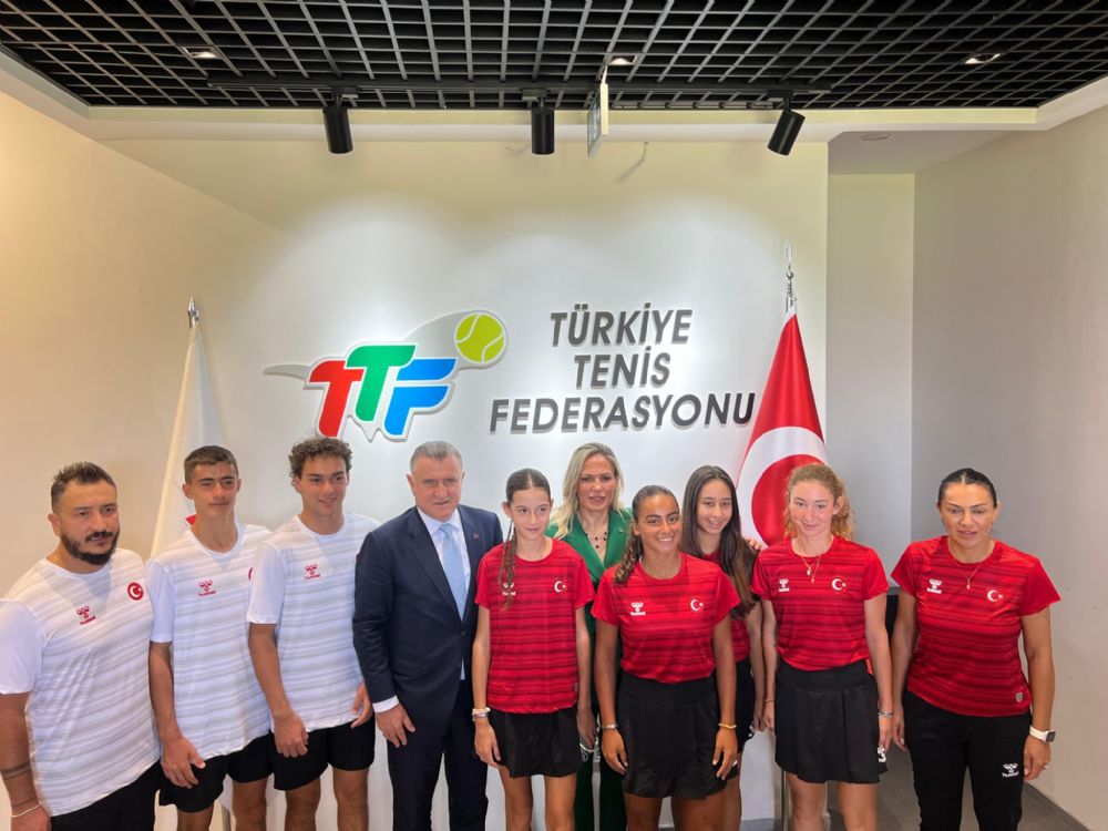 Milli Tenisçi İrem Kurt, Ankara Tenis Merkezi açılışında