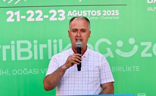 Silivri Değirmenköy Muhtarı Varol: Toprağımızın bereketi, çiftçimizin alın teriyle bu meydanda hayat buluyor