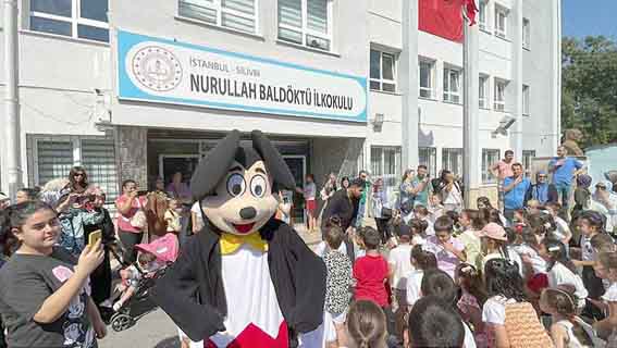 Silivri Nurullah Baldöktü İlkokulu’nda Uyum Haftası Renkli etkinliklerle başladı