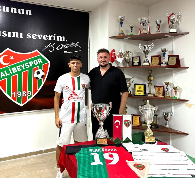 Alibeyspor transferde vites yükseltti