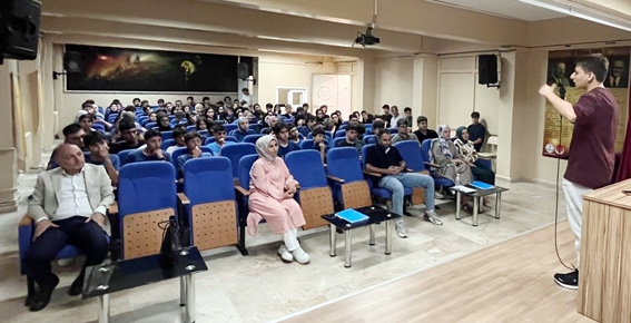 Silivri Selimpaşa İmam Hatip Lisesi Mezunu  Muhammed Miraç Çamur, tecrübelerini paylaştı