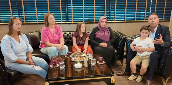 Murat Yıldız’dan anlamlı destek: “Berat için umut oluyoruz”