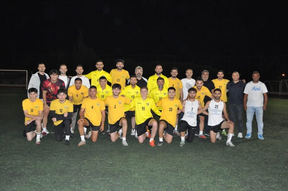 Kasapoğlu ve arkadaşlarından Çantaköyspor’a Moral Ziyareti