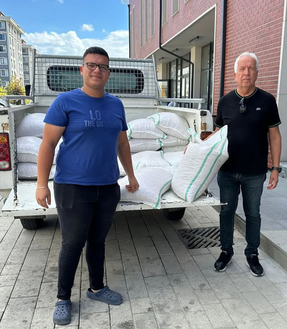 Silivrili Özkanlı ailesi çiftçilerinden anlamlı bağış
