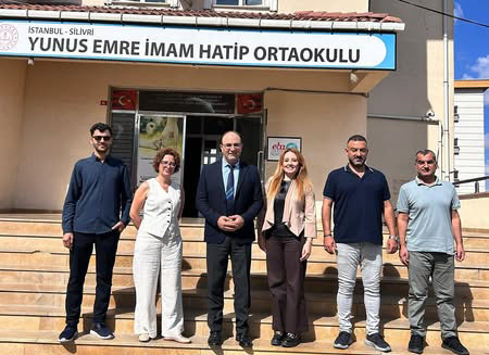 Silivri Hicret Camisi’nde Ödev Evi Öğrencilere kapılarını açtı