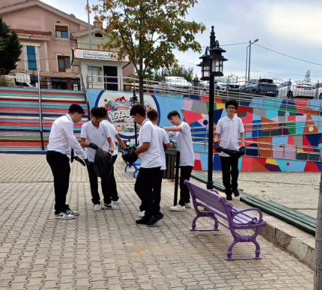 Selimpaşa MTAL Öğrencilerinden Çevre Temizliği Etkinliği