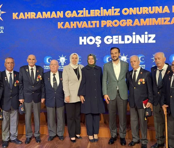 Silivri AK Parti’den Gazilerle İl Başkanlığı programına katılım