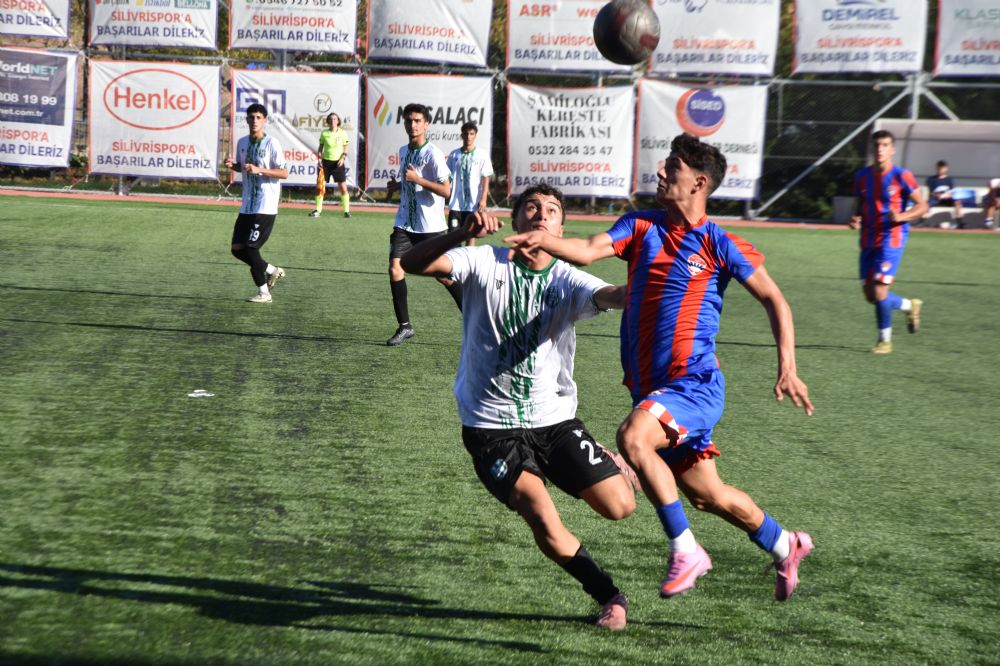 Silivrispor Gençlerinden Müthiş Başlangıç