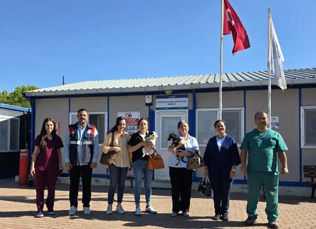 Silivri AK Parti Kadın Kollarından Hayvan Rehabilitasyon Merkezine ziyaret
